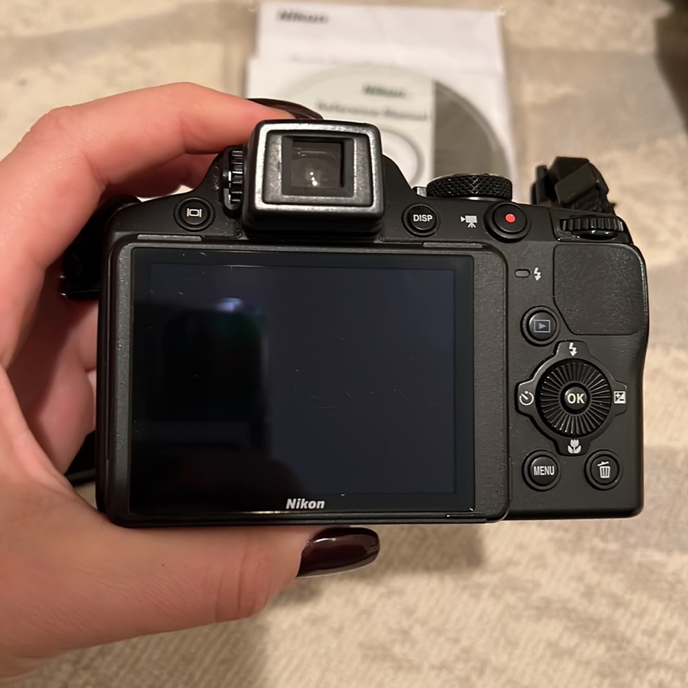 Nikon Camera - Picture 3 of 15